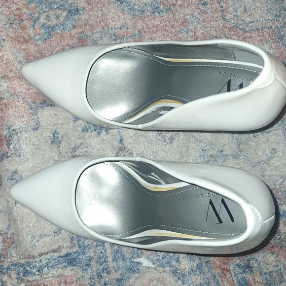 Worthington Cream High Heels - Picture 5 of 5